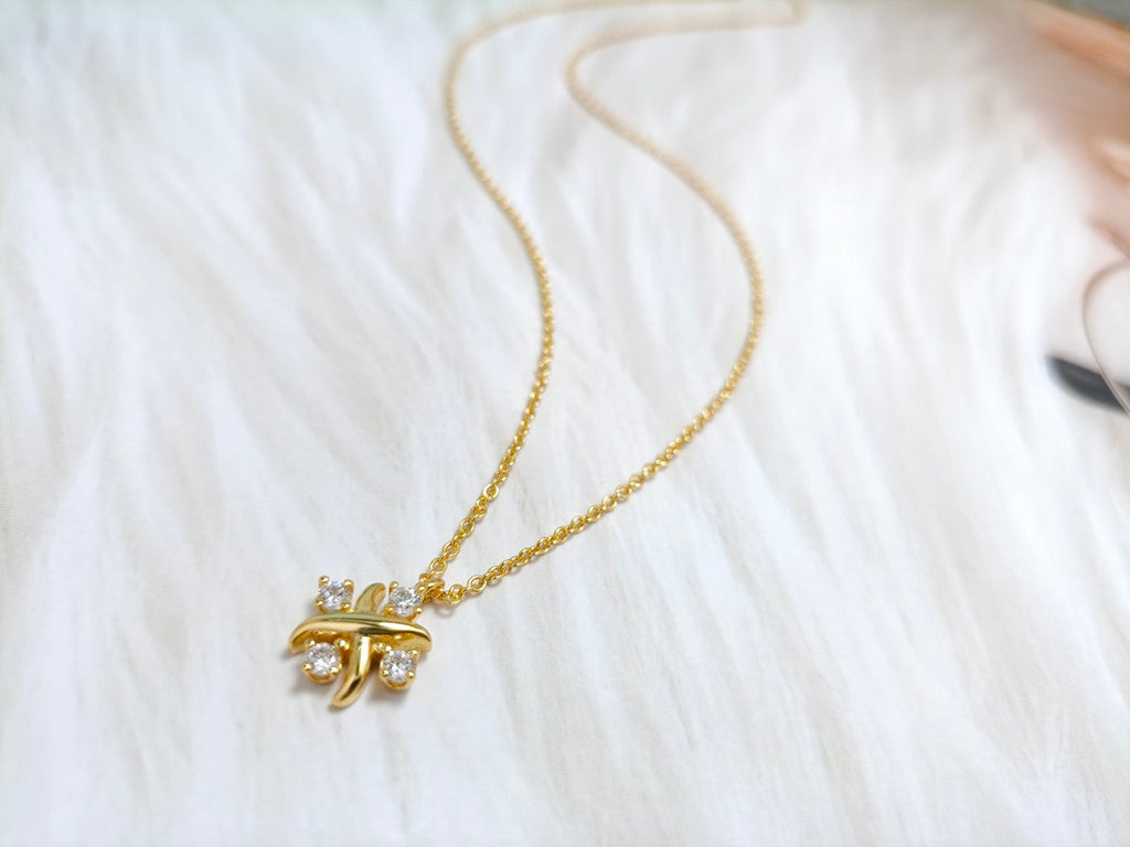 TIFFANY PINWHEEL NECKLACE DIAMOND