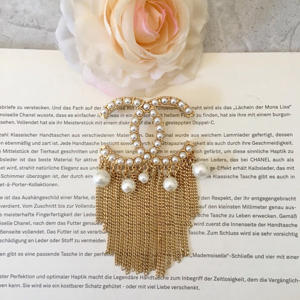 Chanel Brooch 156987
