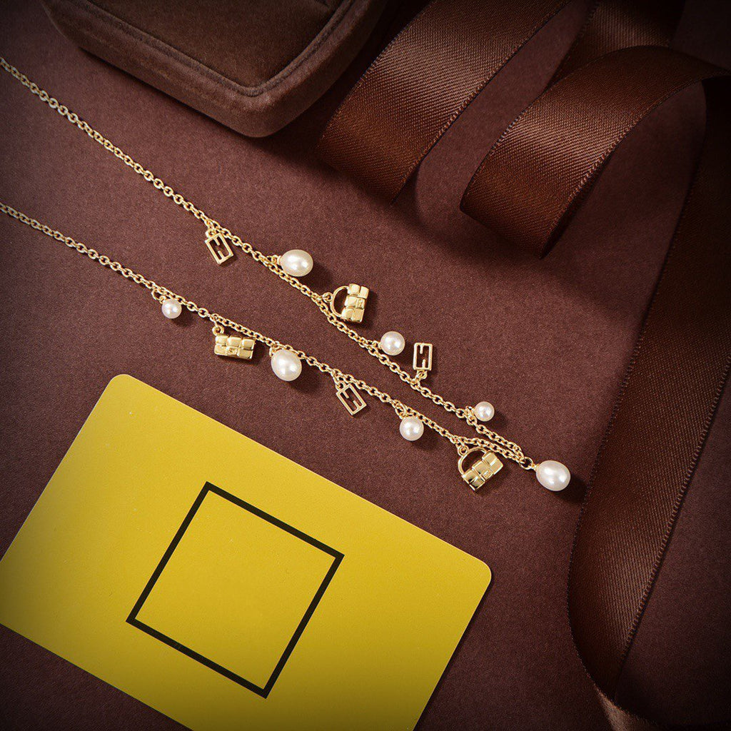 FENDI FF BUCKLED PEARL GOLD NECKLACE