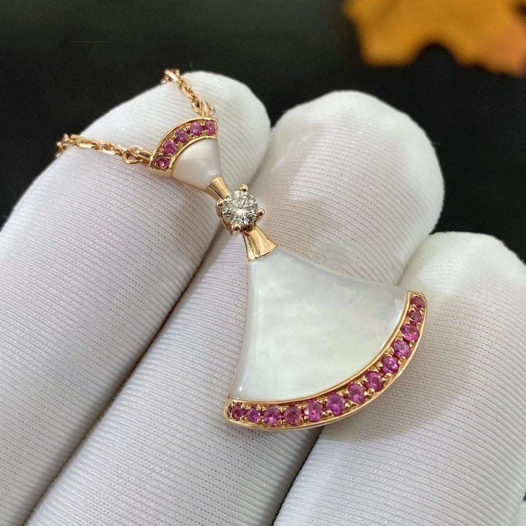 BVLGARI DREAM NECKLACE MOP PINK DIAMOND