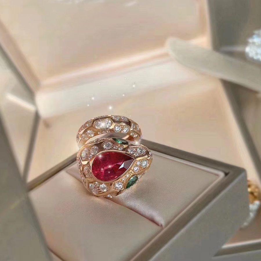 BVLGARI SERPENTI RING SNAKE MALACHITE PINK DIAMOND