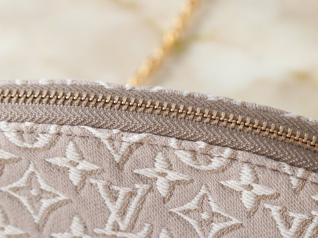 Louis Vuitton Monogram Chain Cosmetic Pouch — detail