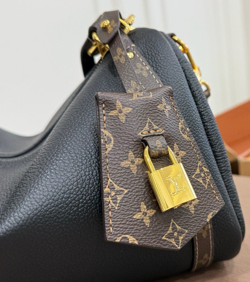 Louis Vuitton Express Pillow Handbag — detail