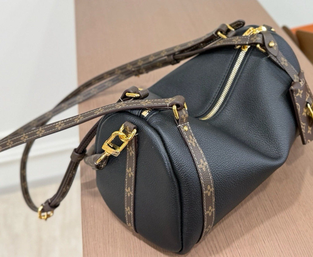 Louis Vuitton Express Pillow Handbag — detail