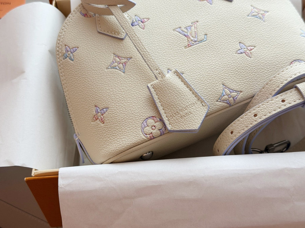 Louis Vuitton Alma Pastel Monogram Handbag — detail
