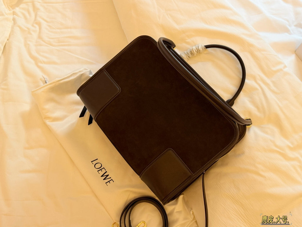 Loewe Amazona180 Top-Handle Shoulder Bag — hero