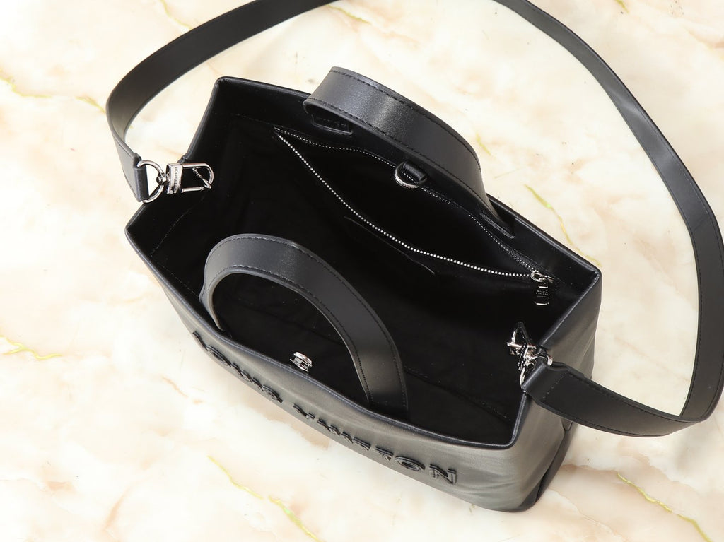 Louis Vuitton Mini Shopper Tote — detail
