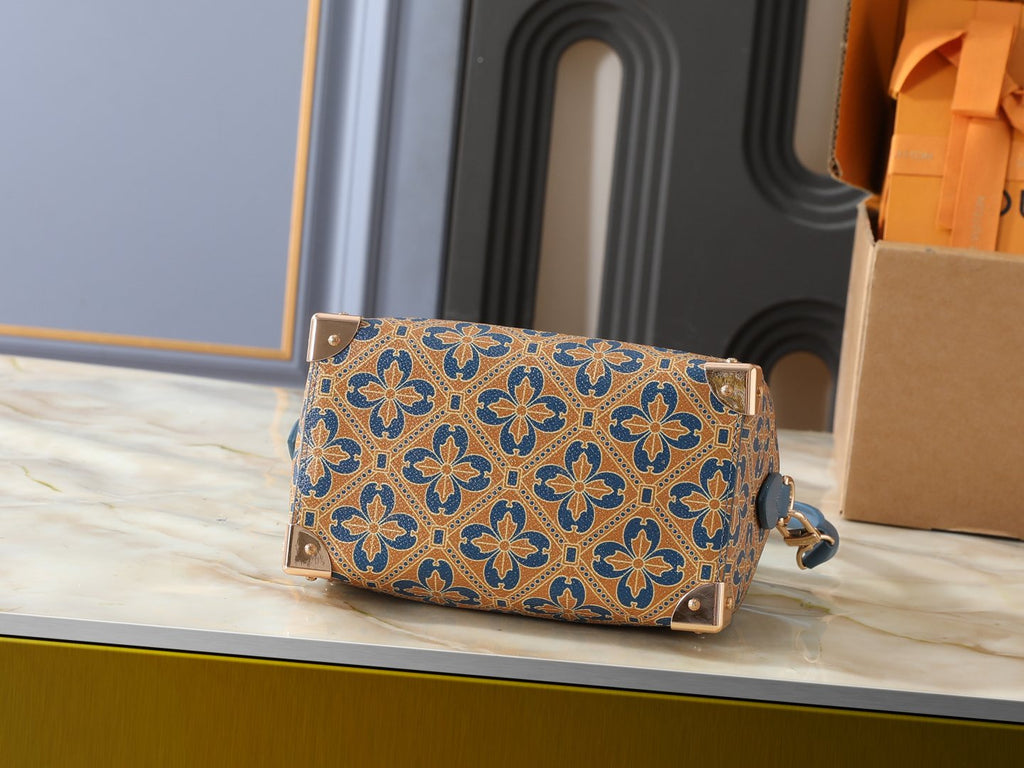 Louis Vuitton Speedy Millefleurs Floral Bag — detail