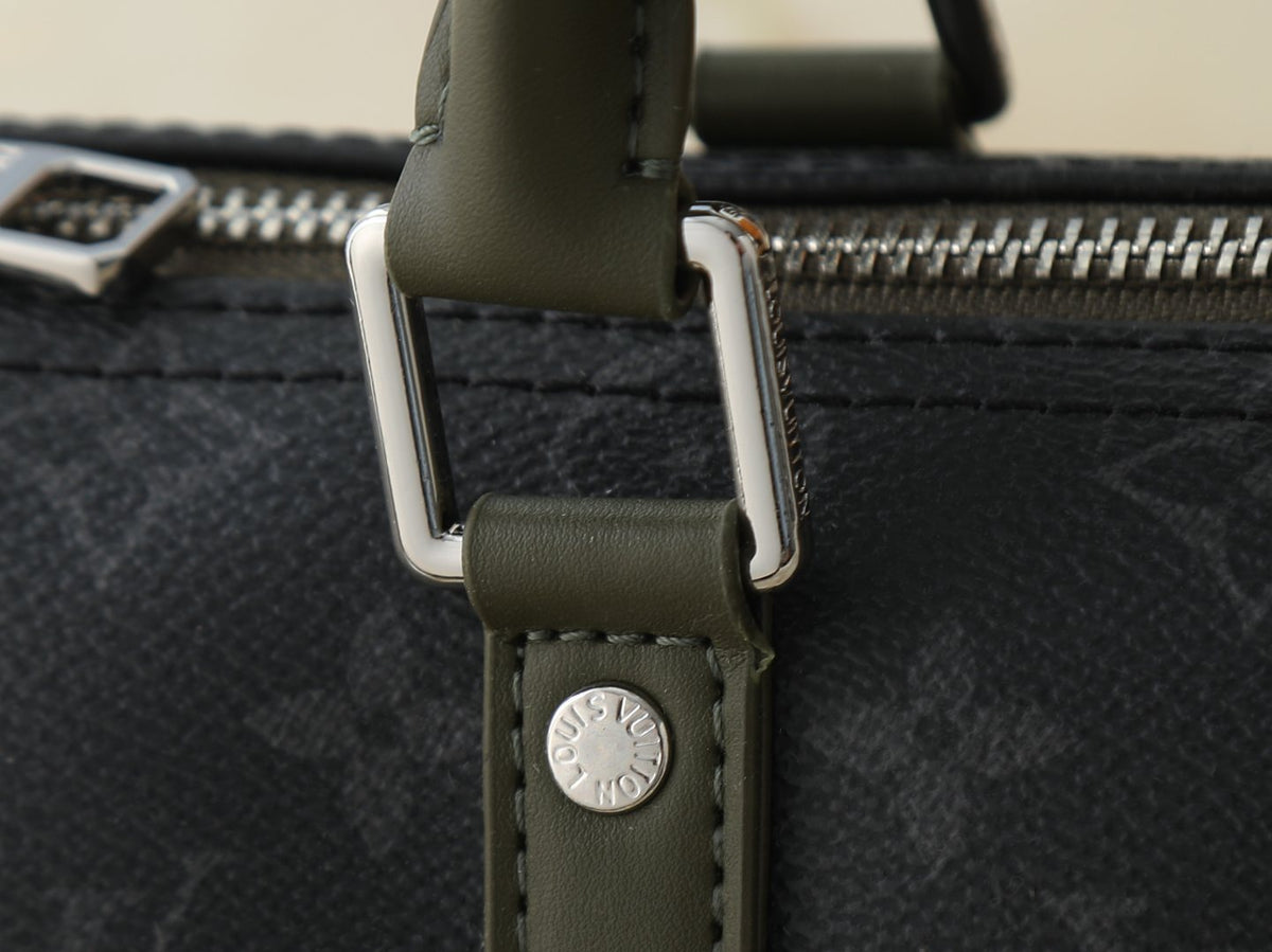 Louis Vuitton Keepall Bandoulière Duffel Bag — detail