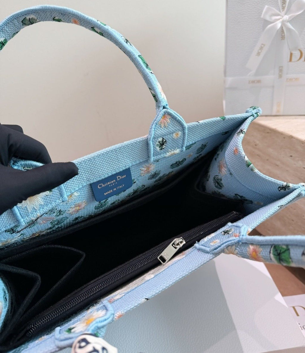Dior Book Tote Light Blue Floral Bag — detail