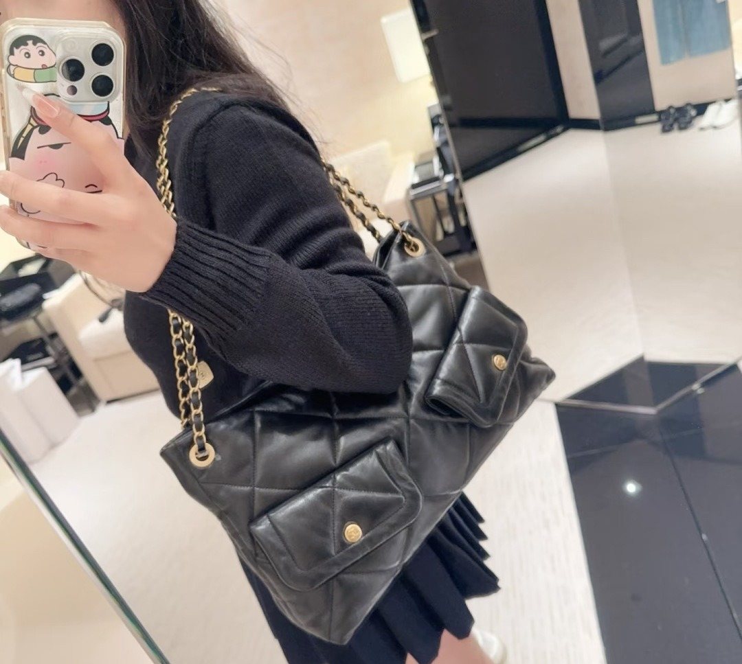 Chanel Quilted Chain-Strap Shoulder Bag with Twin Front Pockets — model