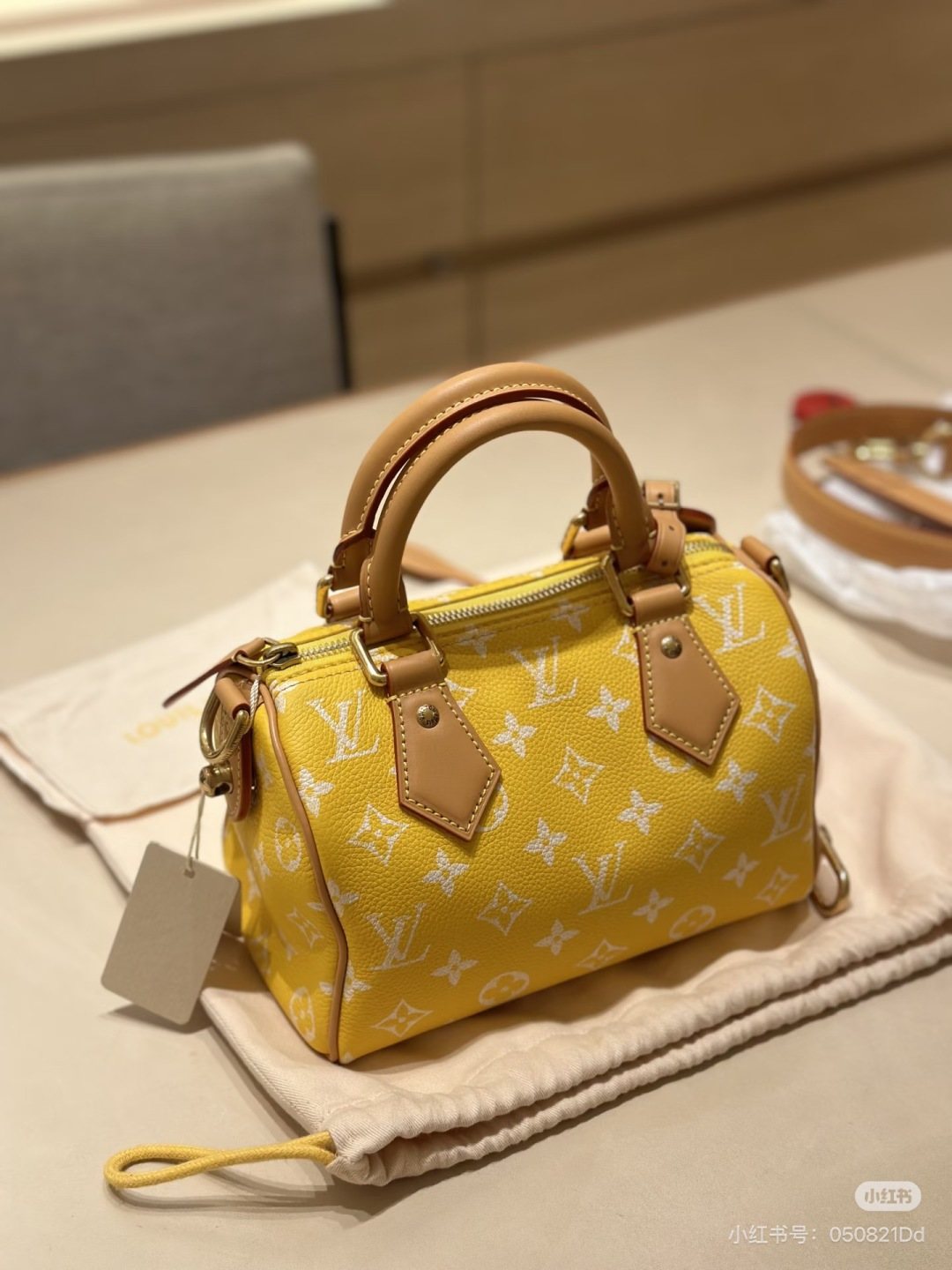 Louis Vuitton Speedy Monogram Top-Handle Bag — side