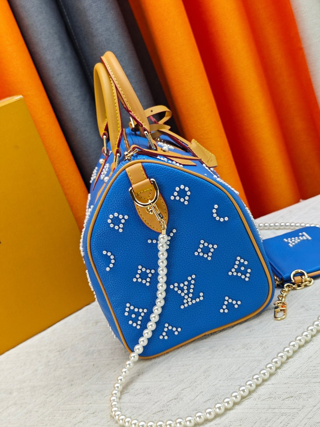 Louis Vuitton Speedy Bandoulière Pearl-Motif Handbag — side