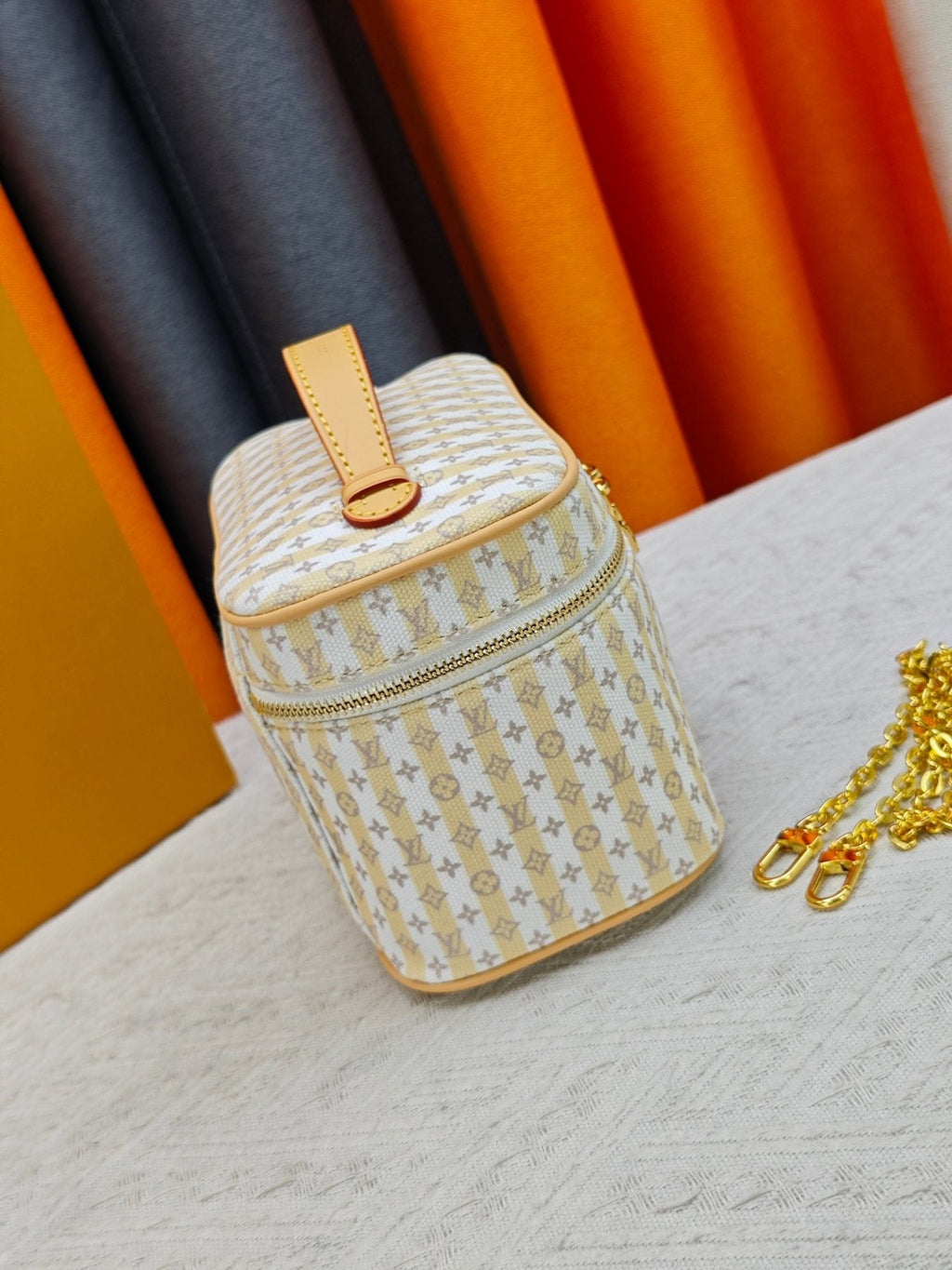 Louis Vuitton Nice Louis Vuitton Stamp Striped Vanity Case — side