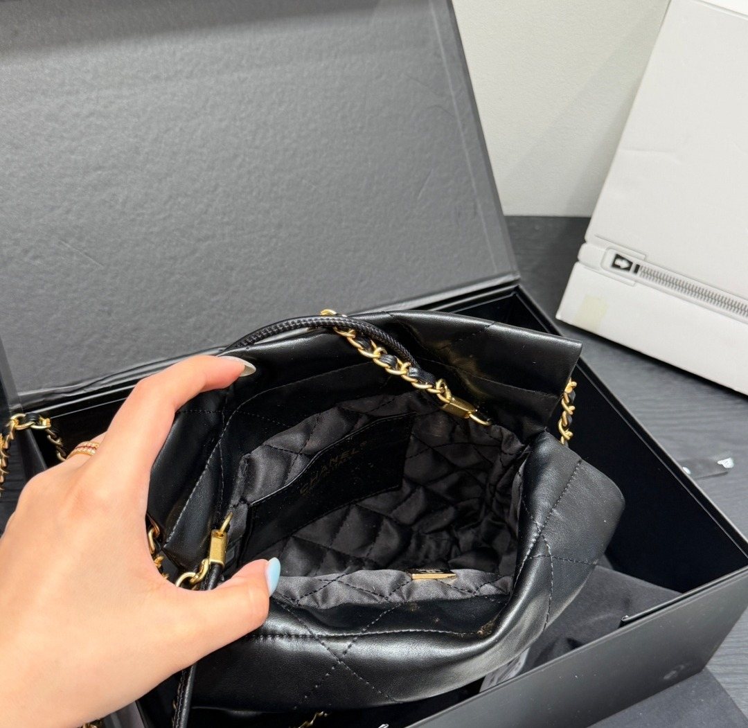 Chanel Mini 22 Quilted Chain Shoulder Bag — detail