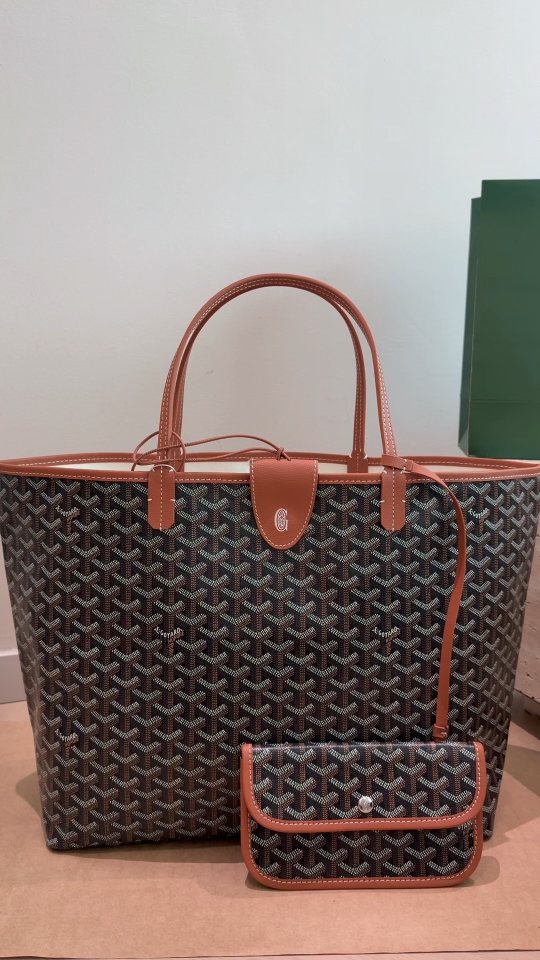 Goyard Geometric Pattern Tote with Tethered Pouch — hero