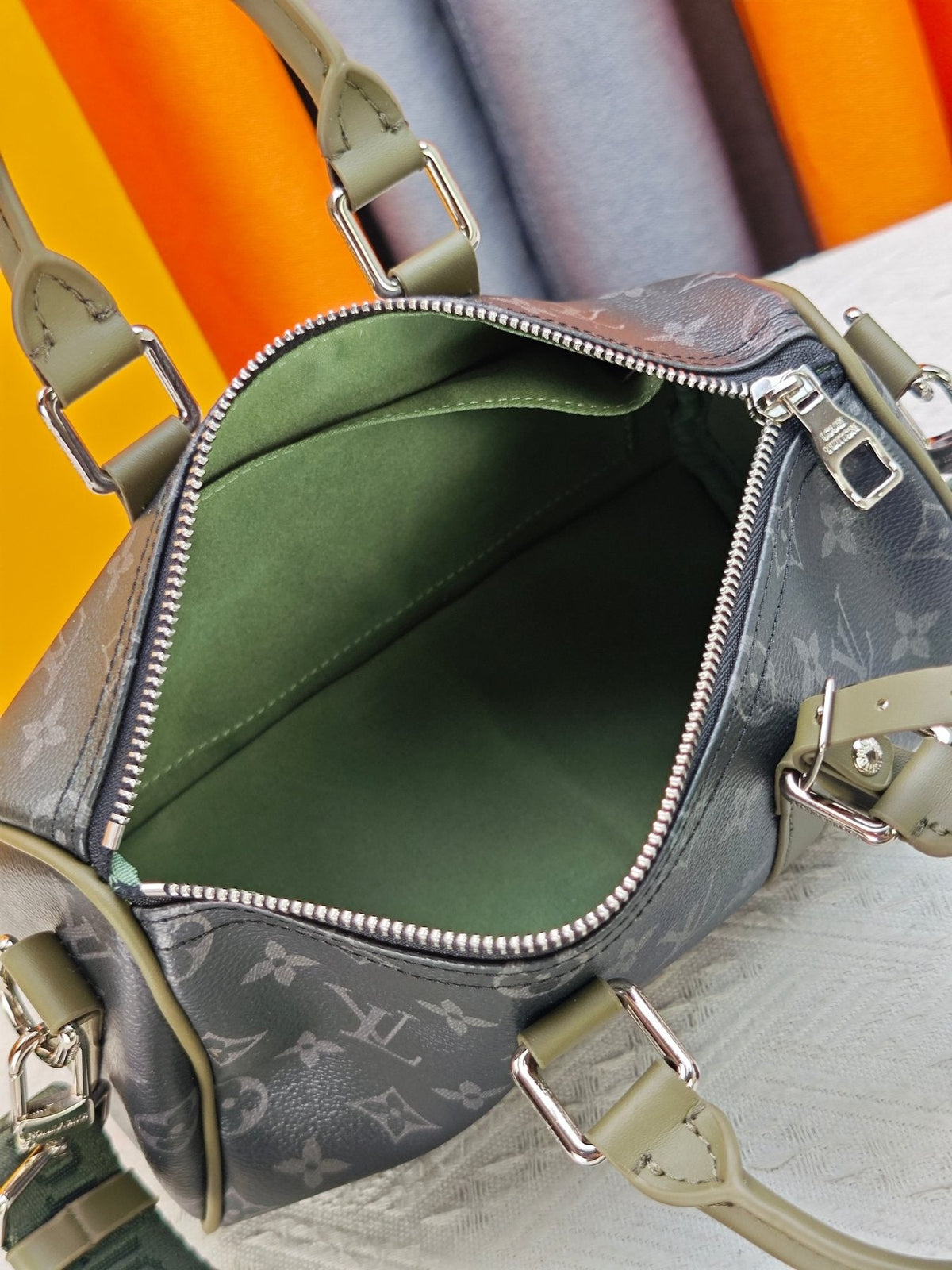 Louis Vuitton Keepall Bandoulière Monogram Duffel Bag — detail