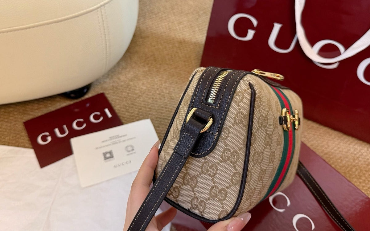 Gucci Horsebit 1955 Camera Bag — side