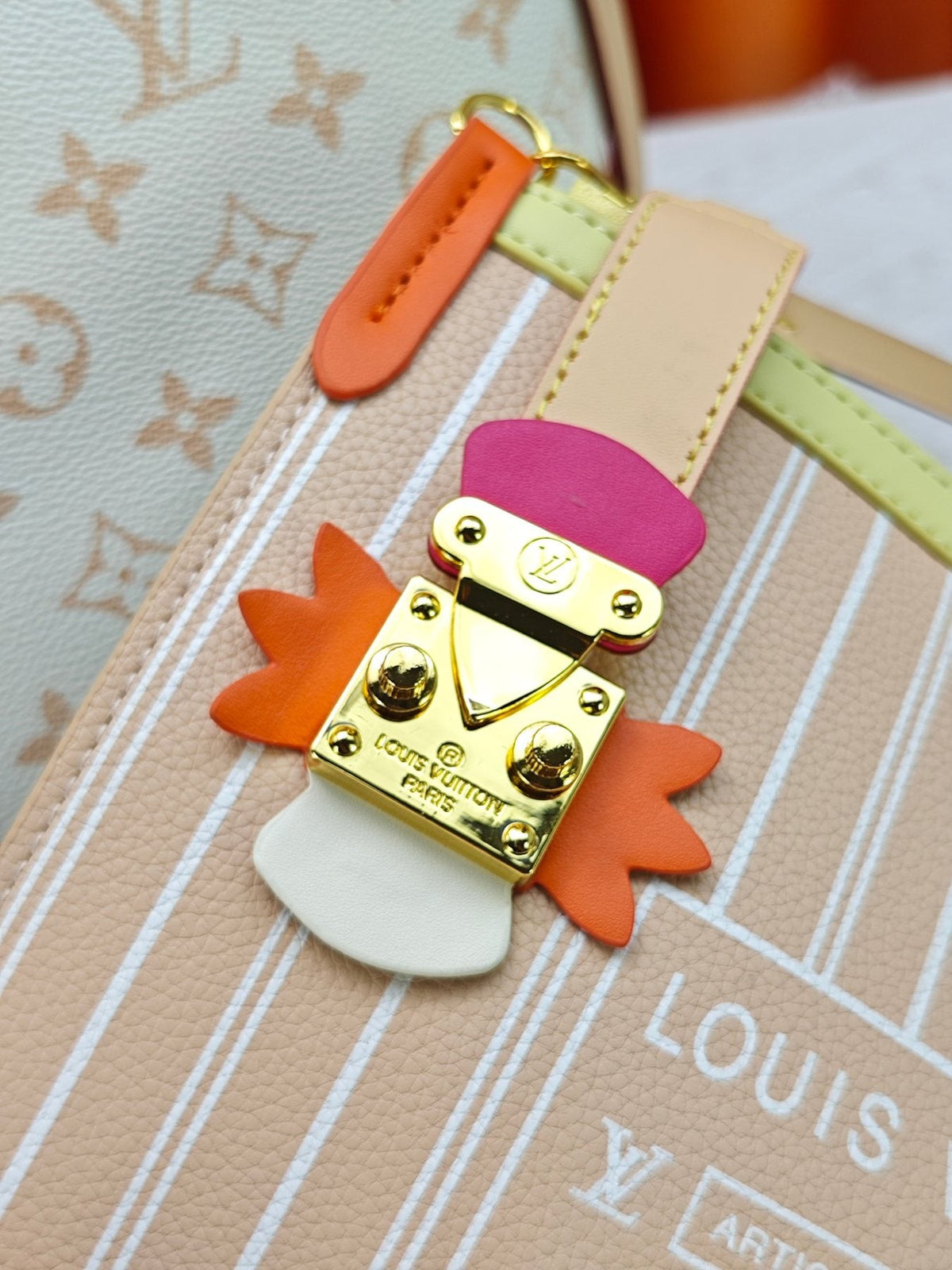 Louis Vuitton Neverfull Inside Out Monogram Tote — detail