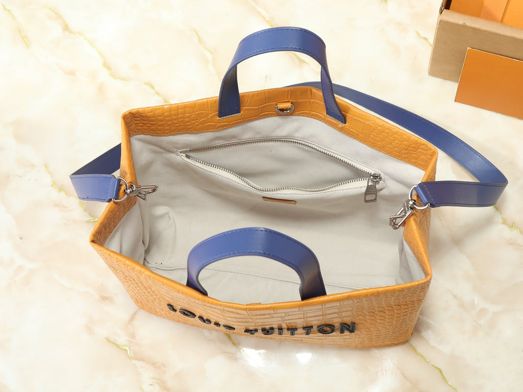Louis Vuitton Shopper Tote with Shoulder Strap — detail