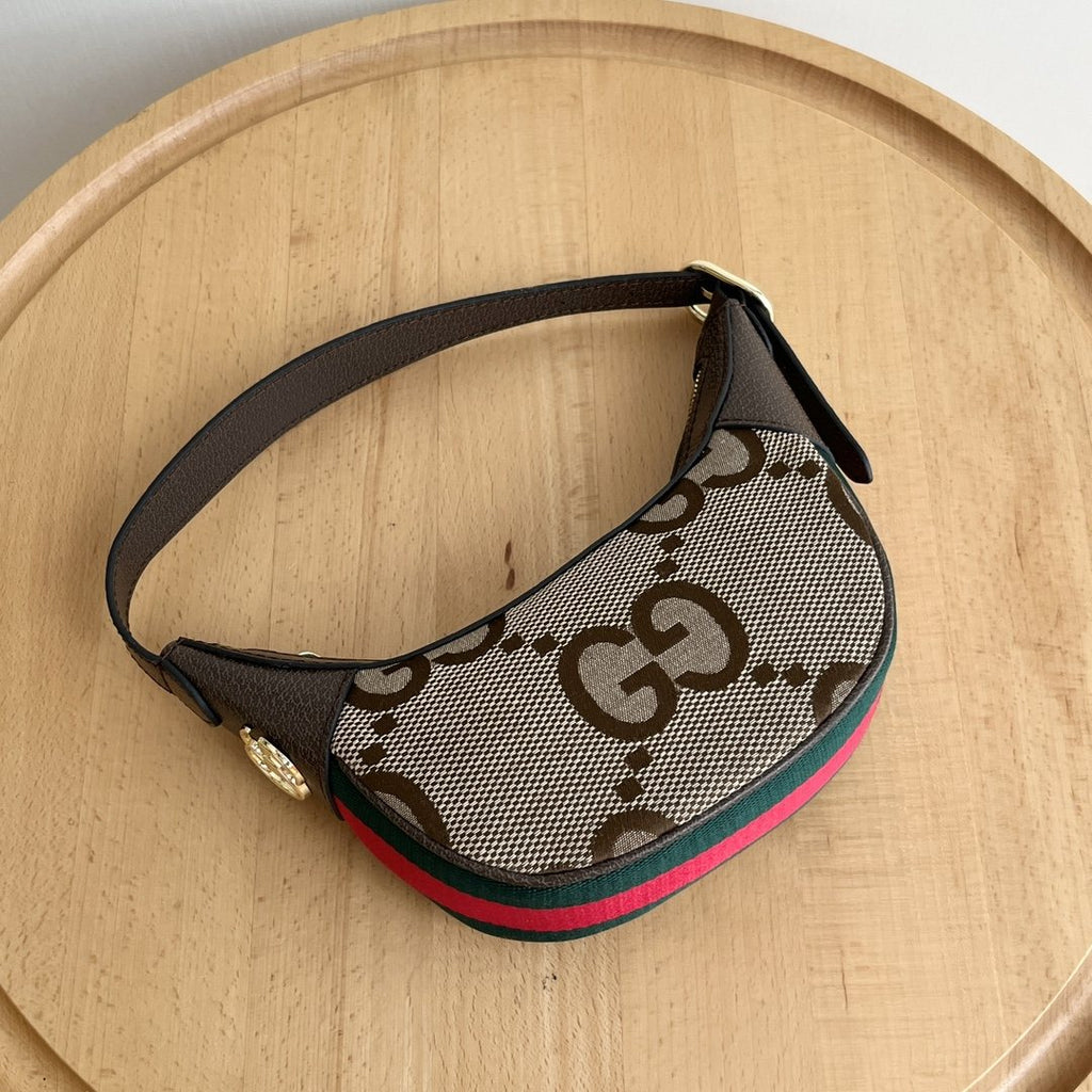 Gucci Ophidia Curved Monogram Shoulder Bag — detail