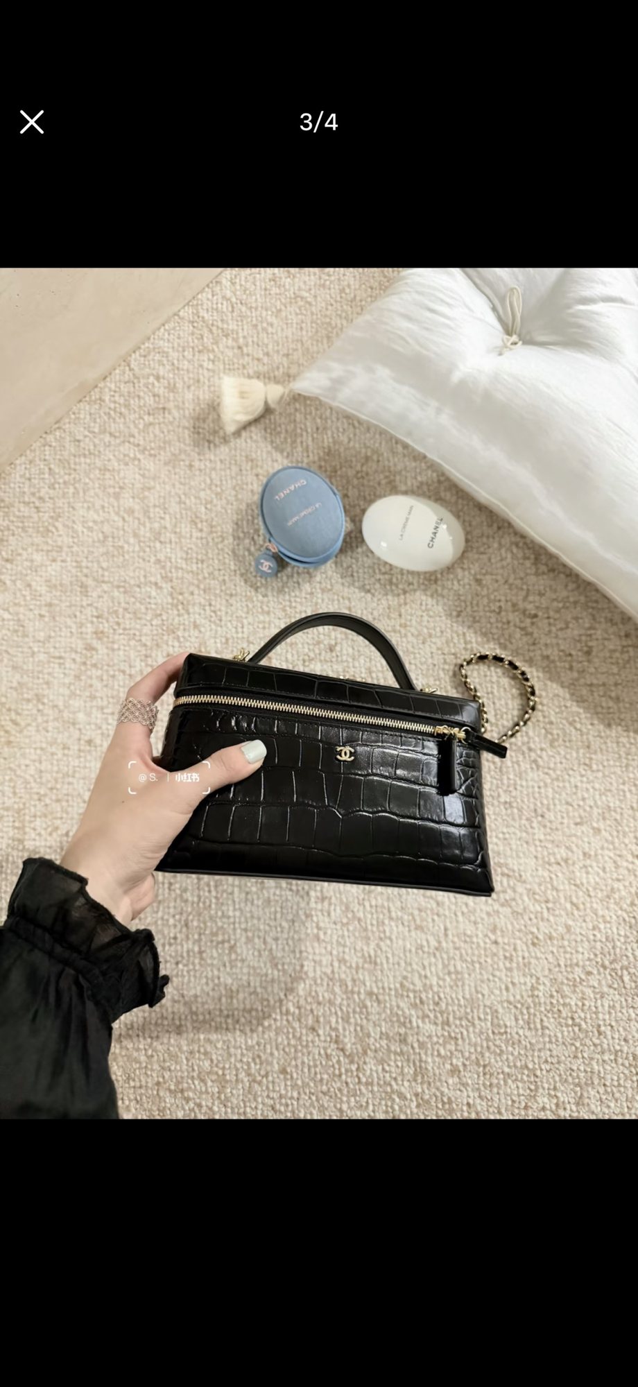 Chanel Crocodile-Pattern Zip Top-Handle Shoulder Bag — hero