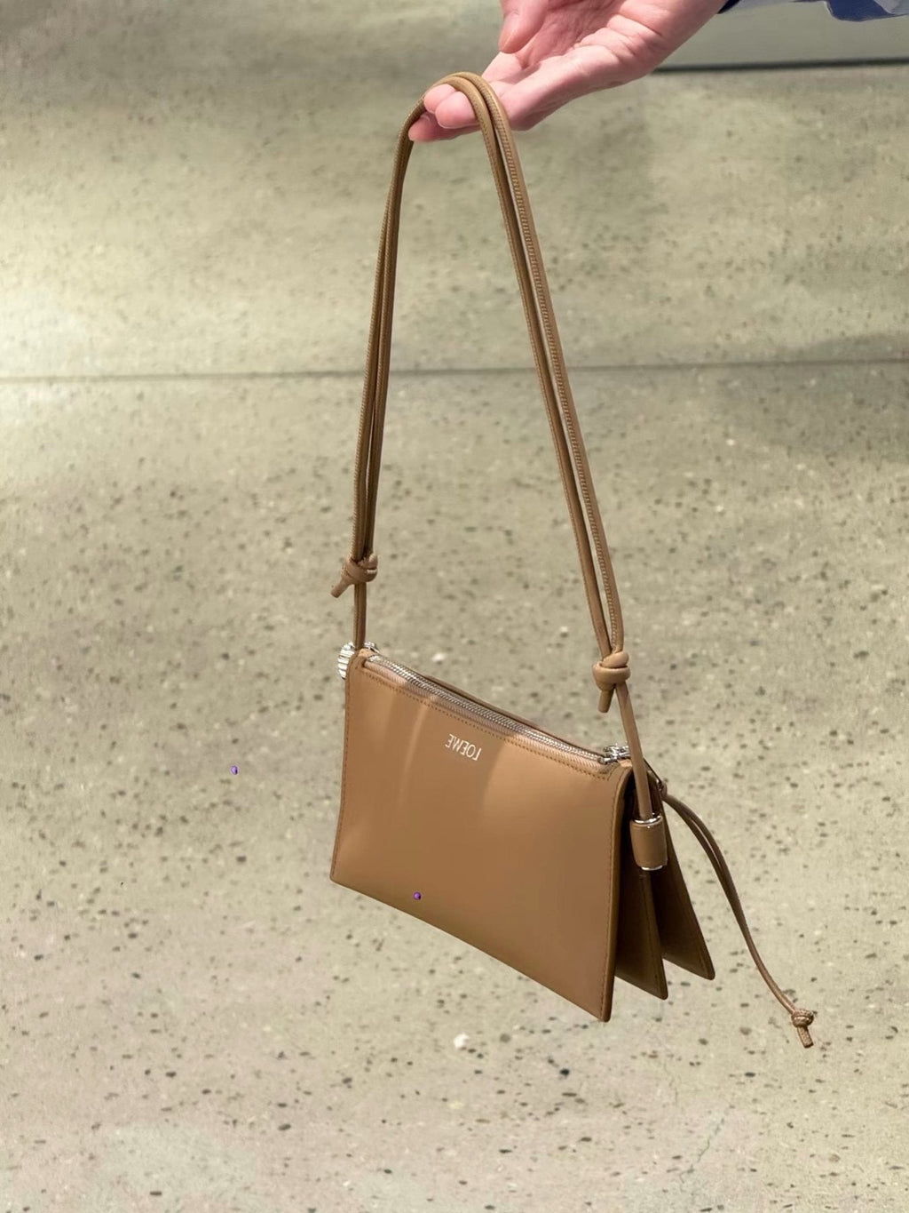 Loewe Accordion-Side Shoulder Bag — side