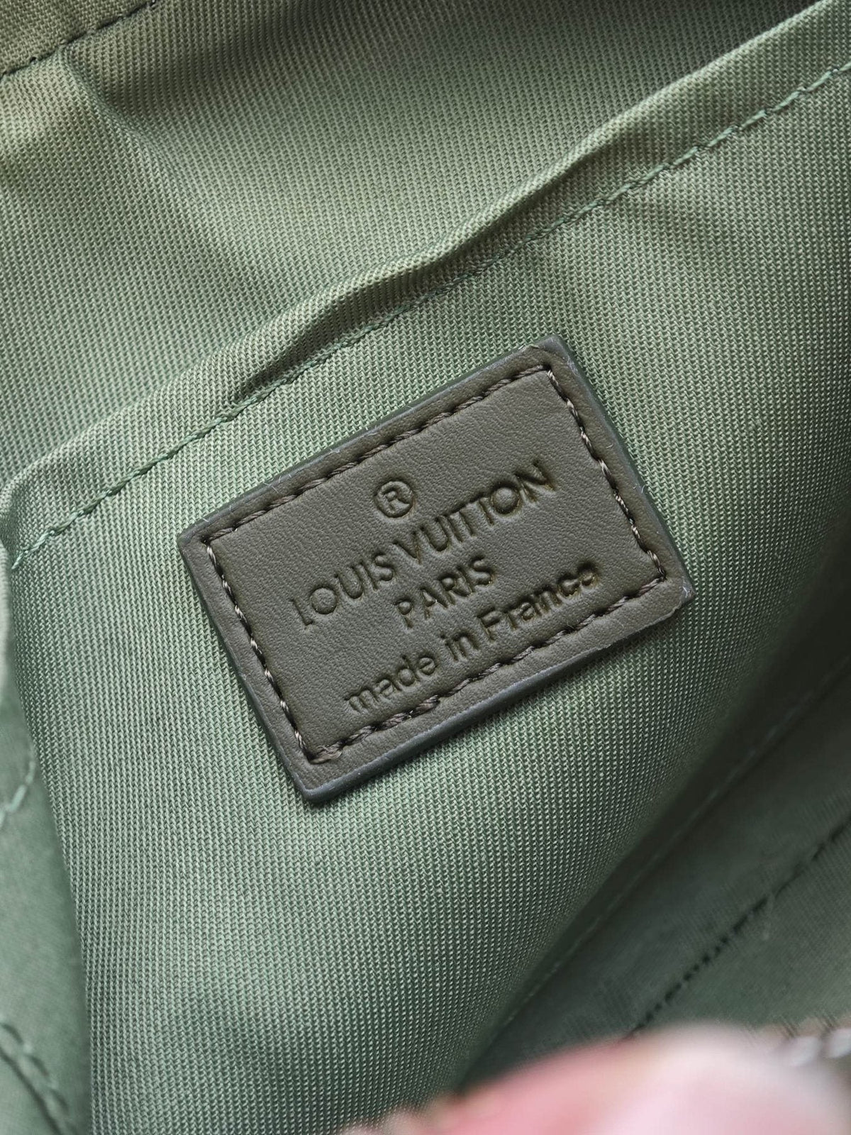 Louis Vuitton Courrier Monogram Messenger Bag — detail