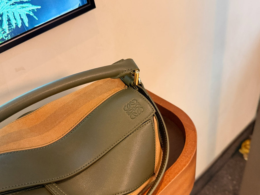 Loewe Puzzle Top-Handle Shoulder Bag — detail