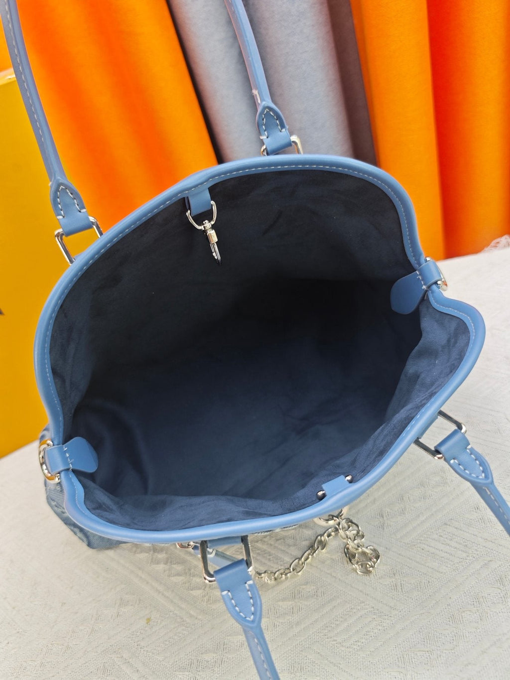 Louis Vuitton Ever More Blue Monogram Handbag — detail
