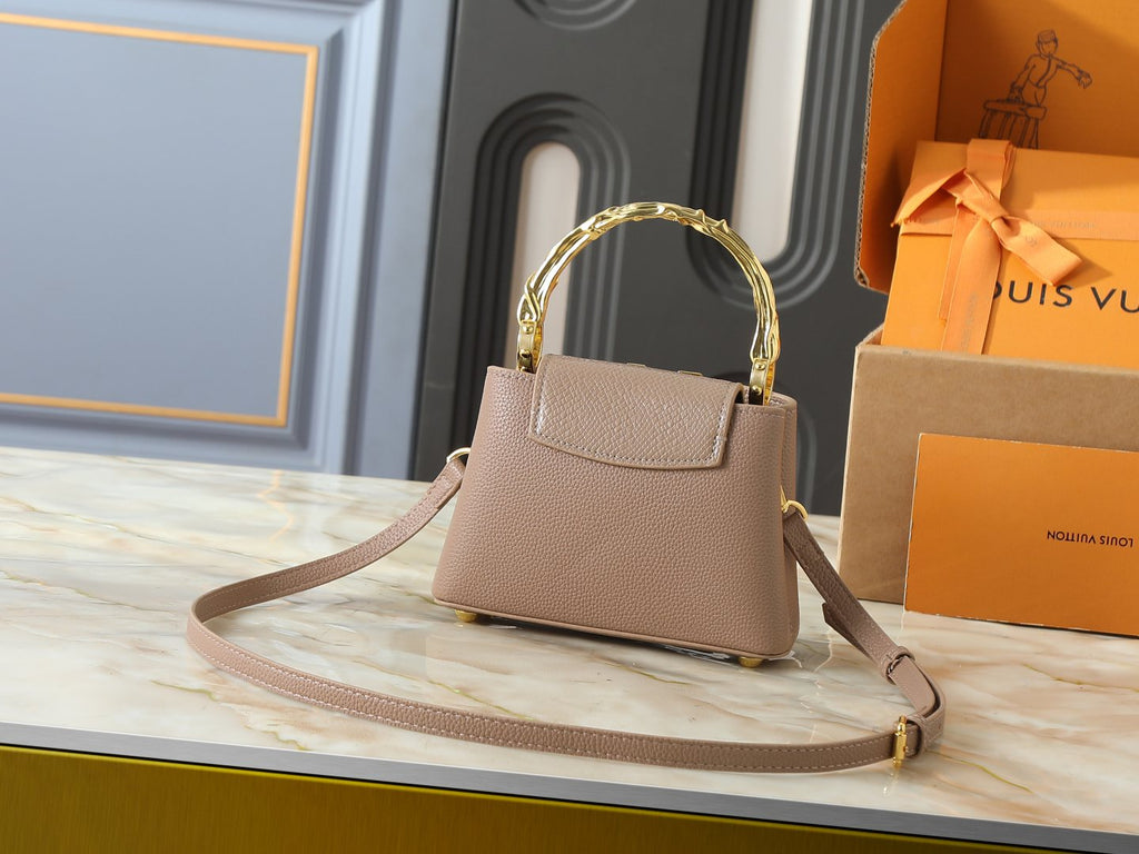 Louis Vuitton Capucines Acanto Sculpted-Handle Bag — back