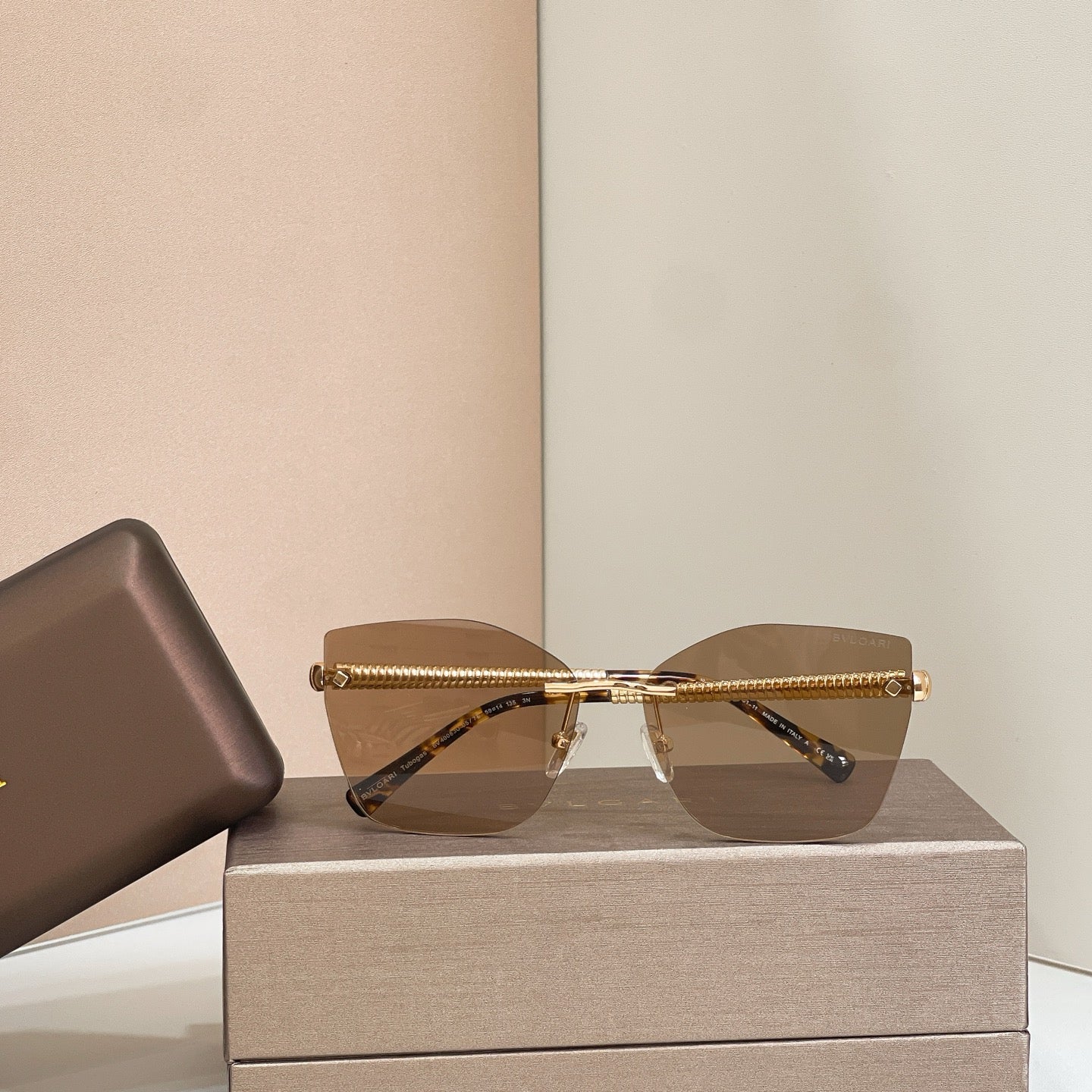 BVLGARI Sunglasses-BV 40083U