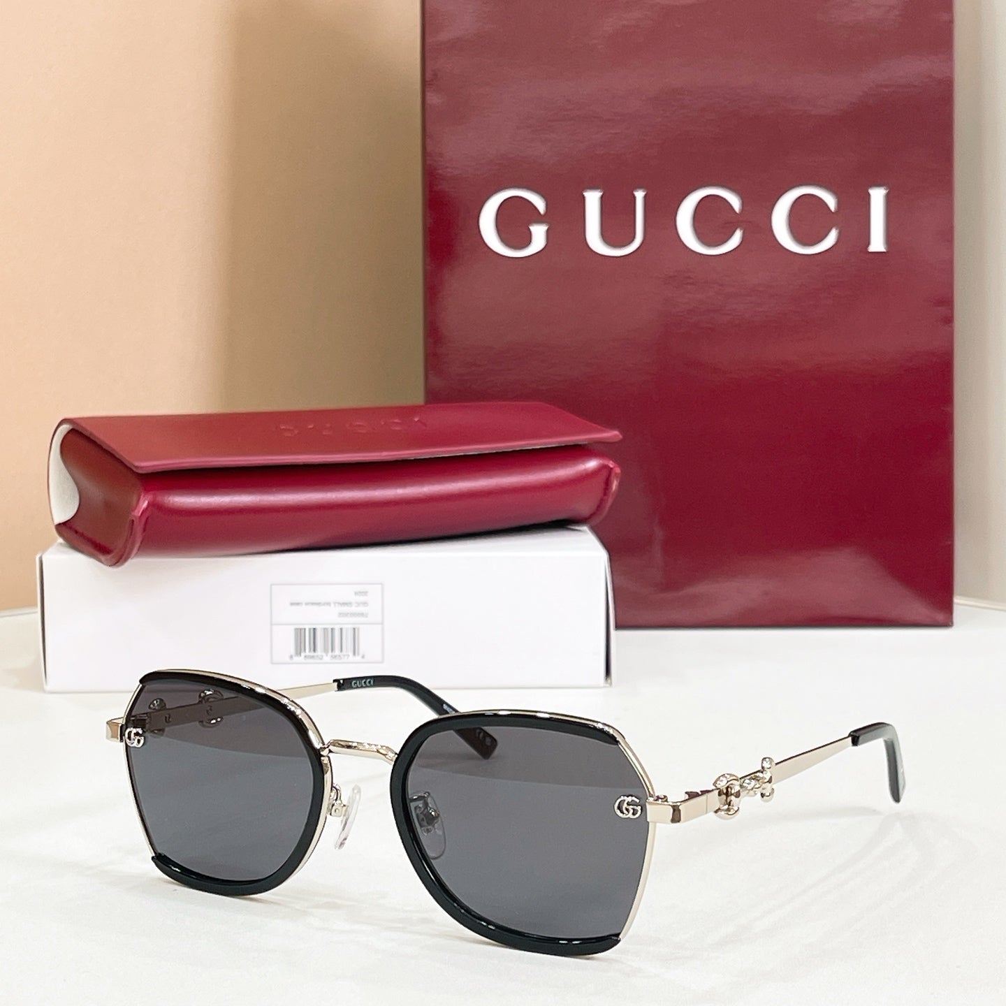 GUCCI Sunglasses-GG2040SK