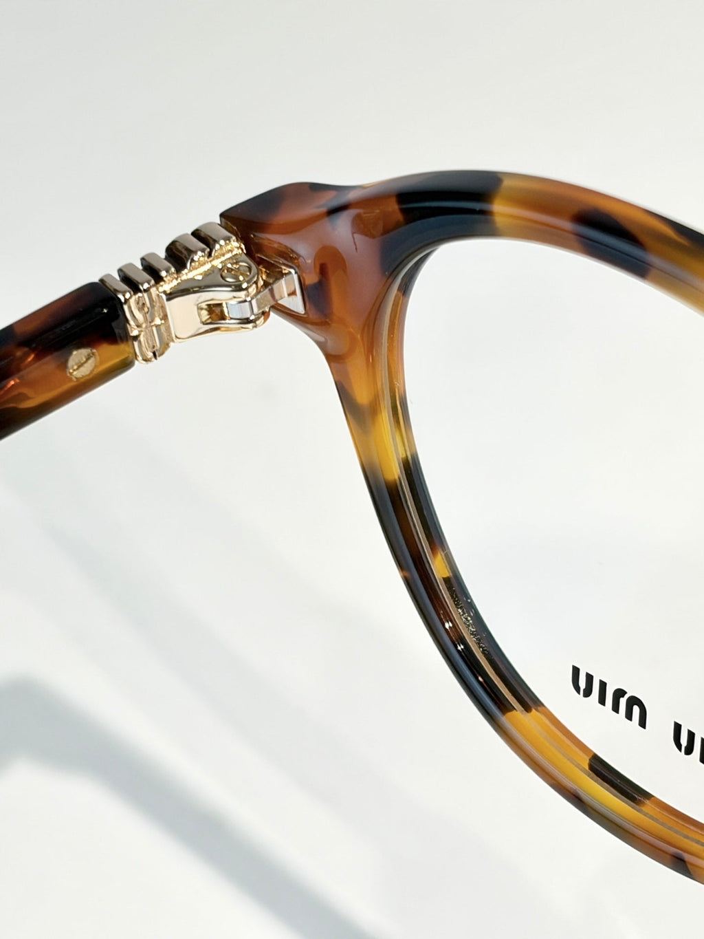 MiuMiu Sunglasses-VMU 02WVF